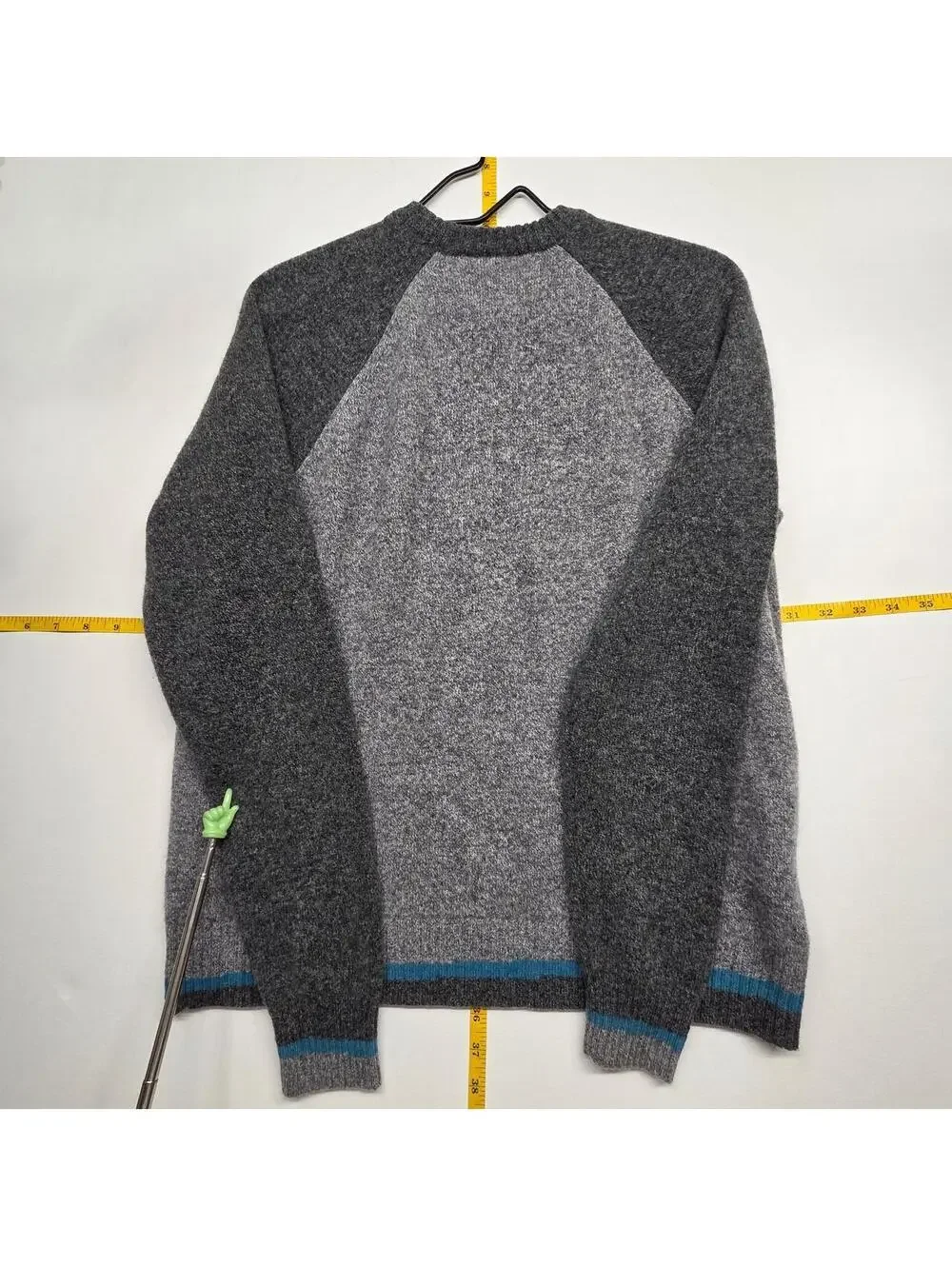 Penguin by Munsingwear Gray & Blue Colorblock Knit Sweater Size L
